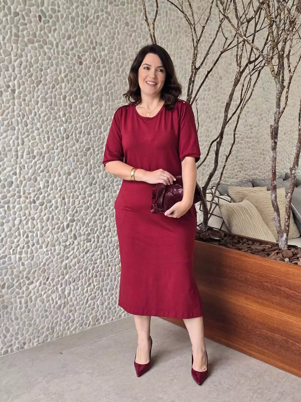 VESTIDO MAXI MIDI COM BOLSOS VINHO